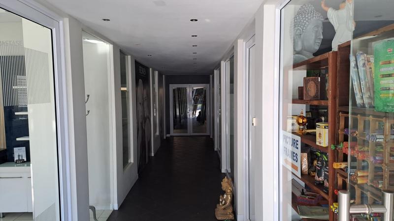 To Let commercial Property for Rent in Walmer Eastern Cape